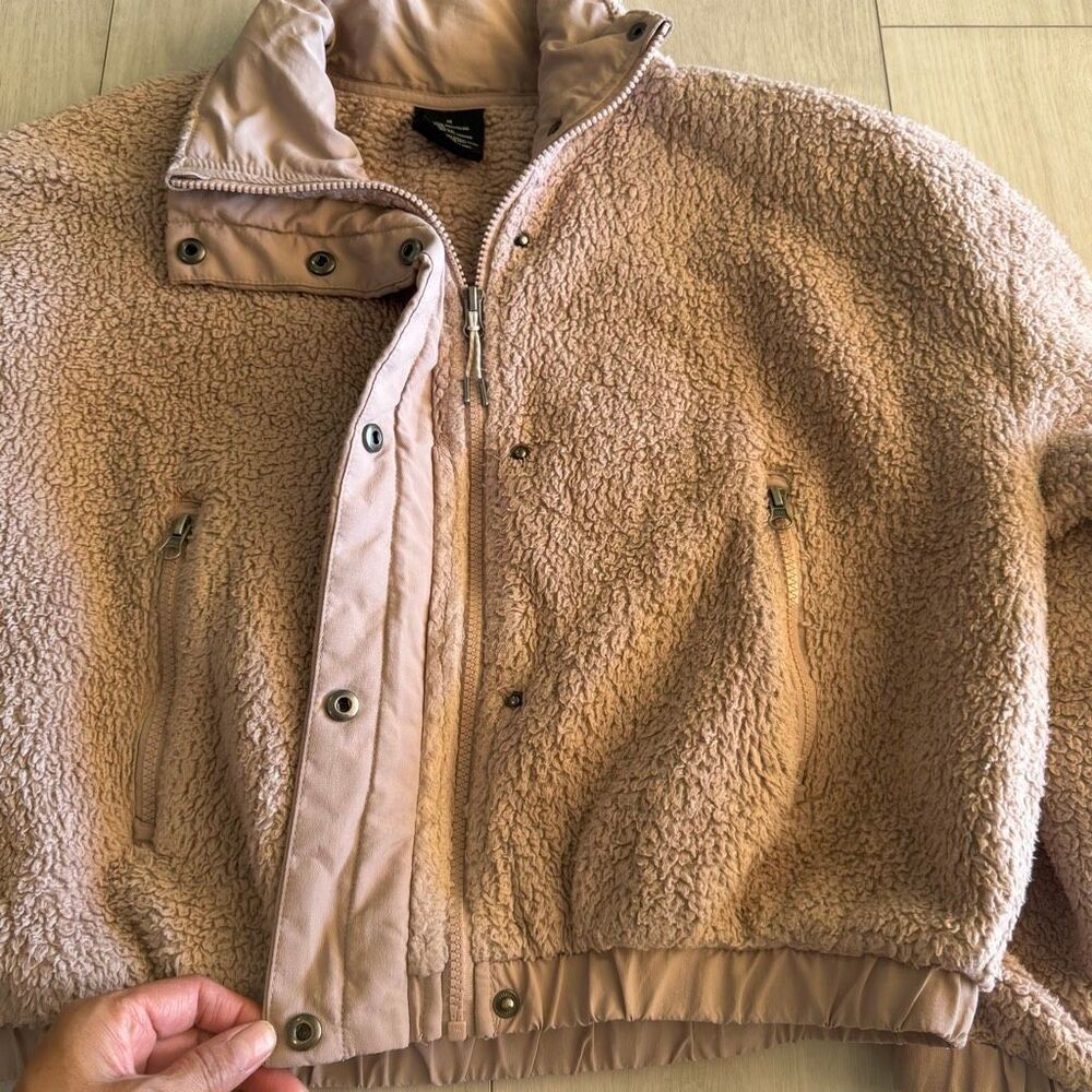 Vuori Cozy Sherpa Jacket size XS - Picture 8 of 11